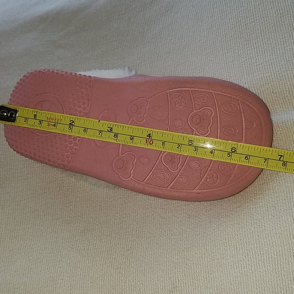 NWOT 2/$15 Cute winking bunny with strawberry - Picture 9 of 9